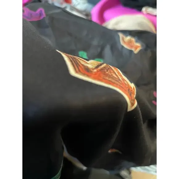 Mardi Gras Crew Neck Oversized Women’s Top NWOT L - Picture 6 of 9